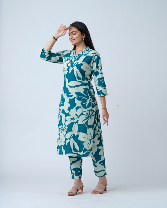 Sea Blue And white Printed Stright Kurta With Trouser