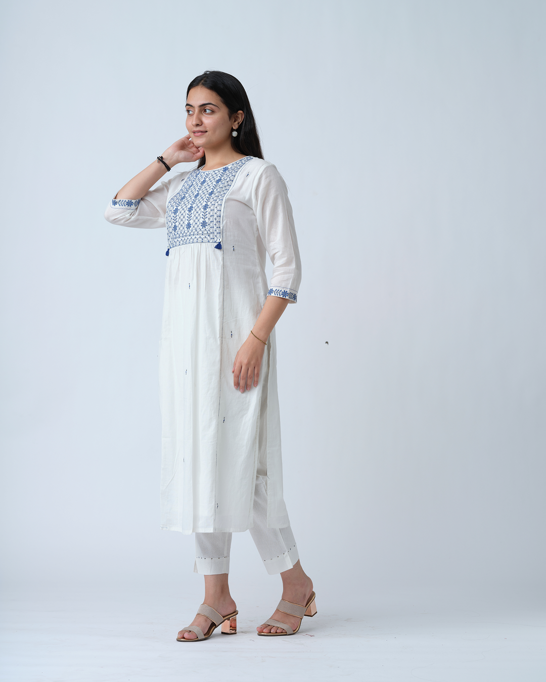 White Stright embroidered Kurta set with trouser